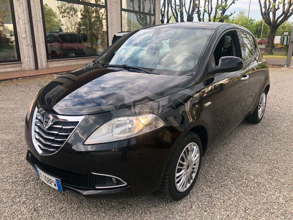 Lancia Ypsilon 2015