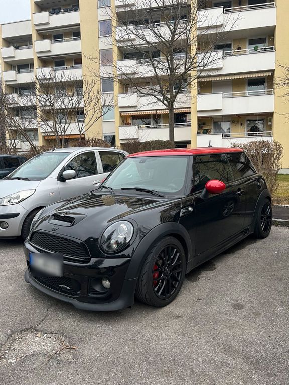Mini John Cooper Works 2012