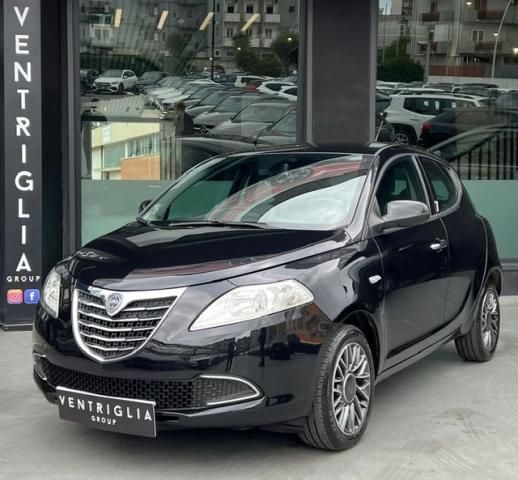 Lancia Ypsilon 2015