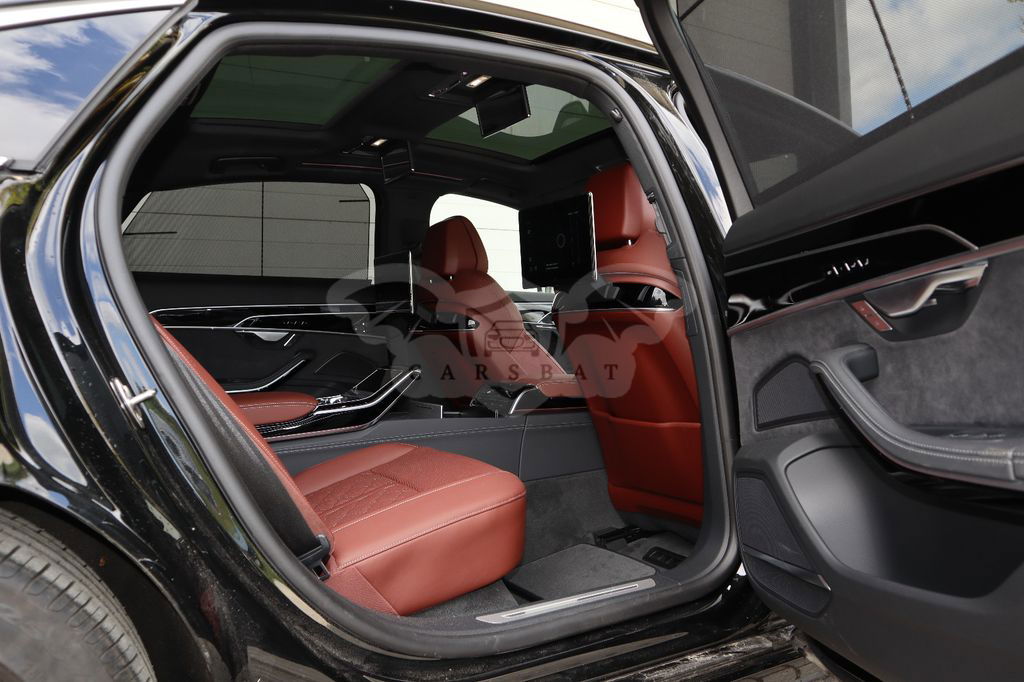 Audi A8 2022