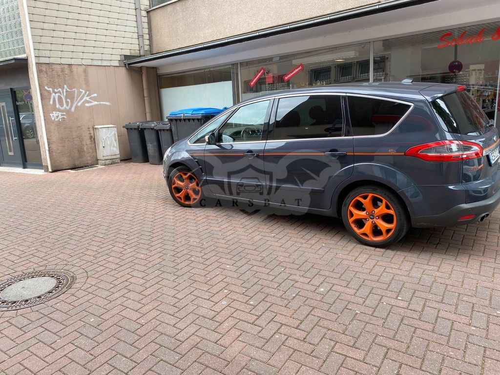 Ford S-Max 2012