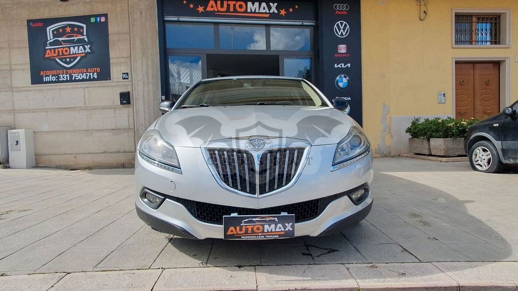 Lancia Delta 2009