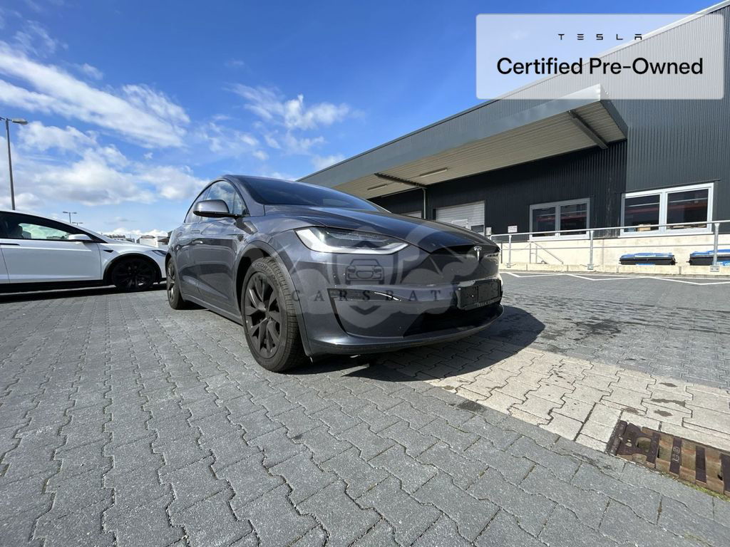 Tesla Model X 2023