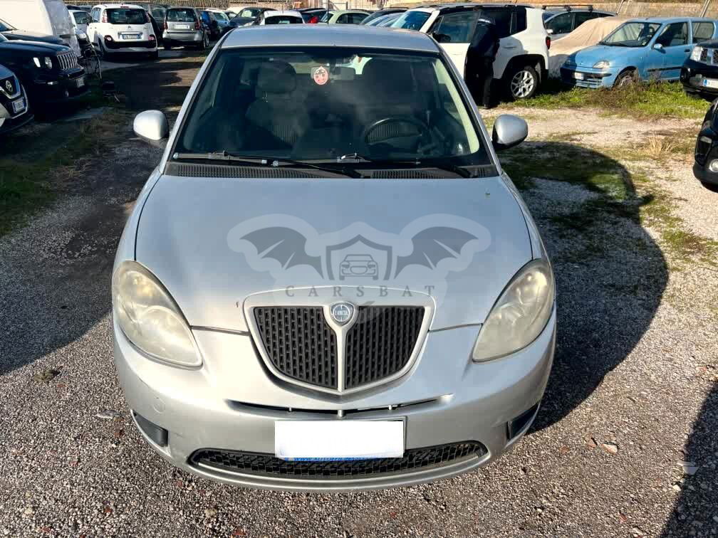 Lancia Ypsilon 2010