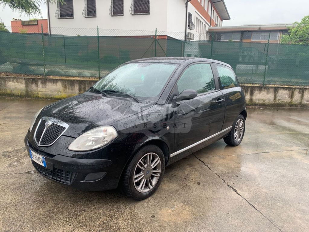 Lancia Ypsilon 2006