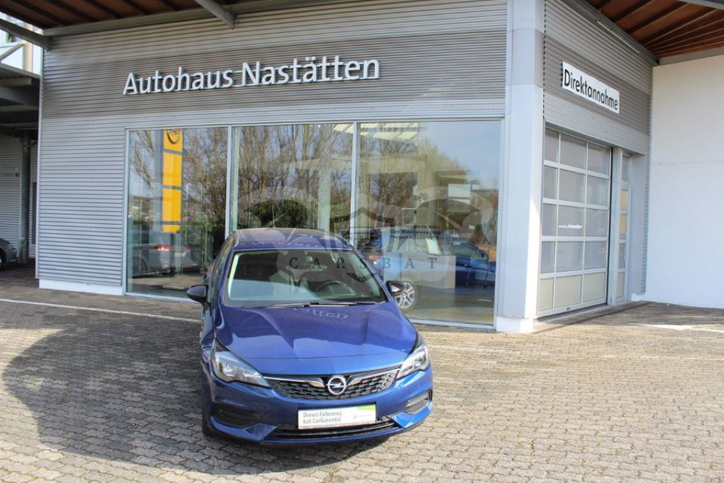 Opel Astra 2021