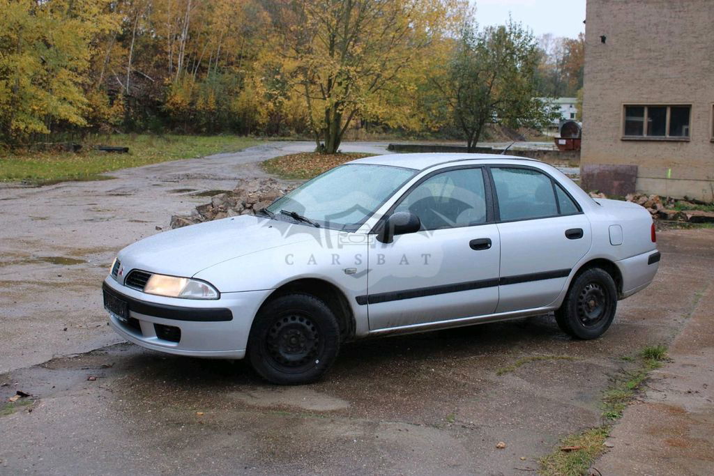 Mitsubishi Carisma 1999