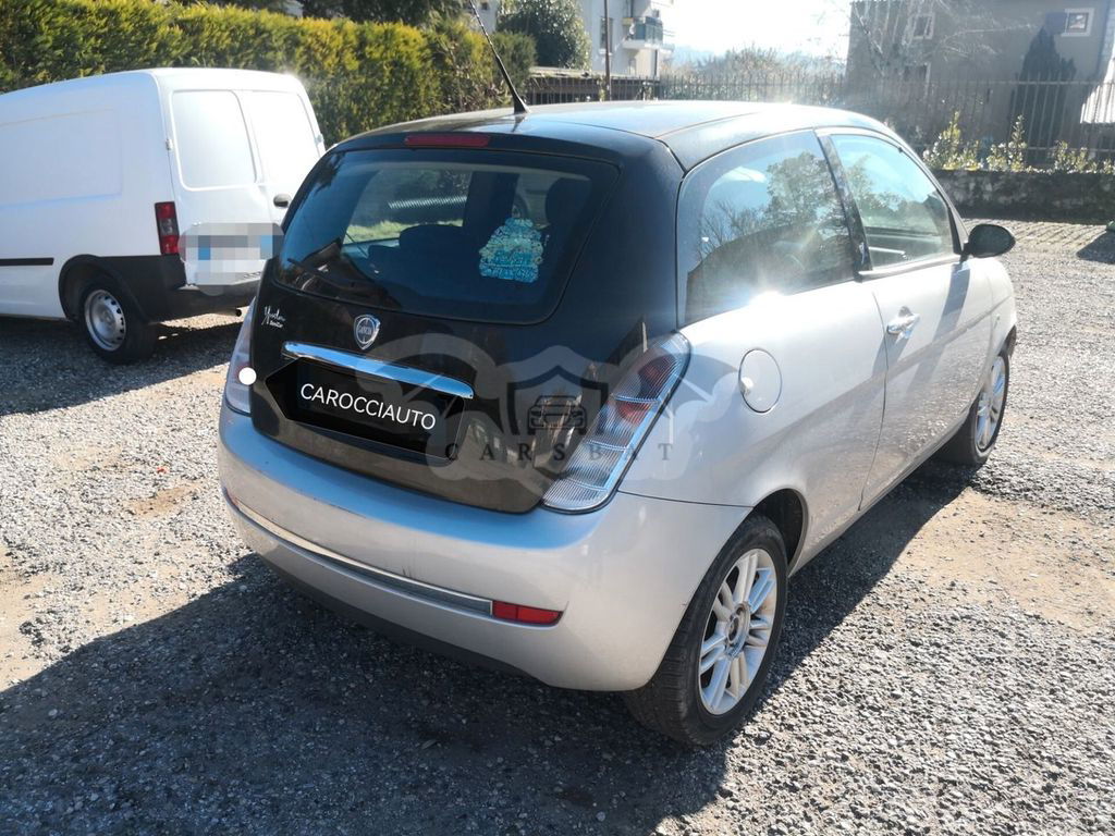 Lancia Ypsilon 2007