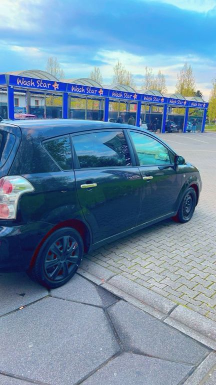 Toyota Verso 2008