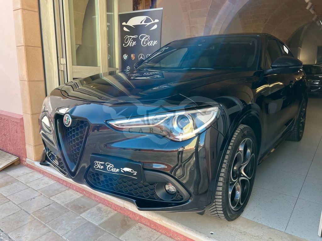 Alfa Romeo Stelvio 2021