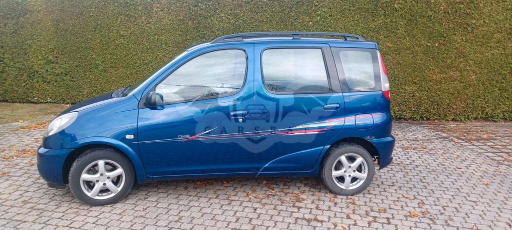 Toyota Verso 2000