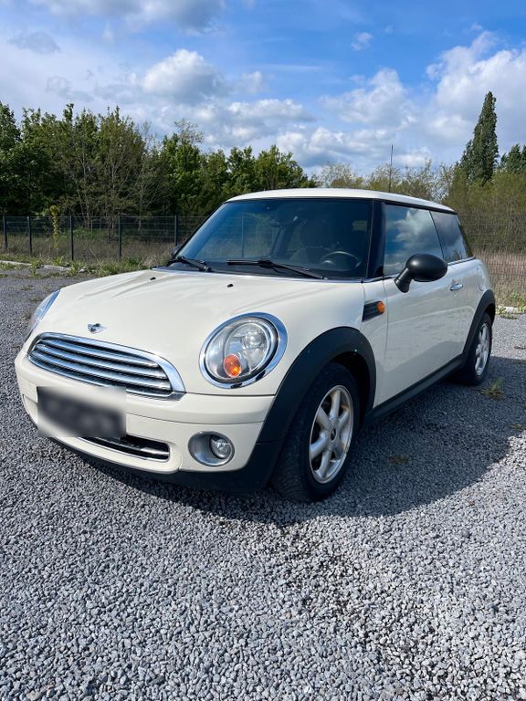 Mini One 2010