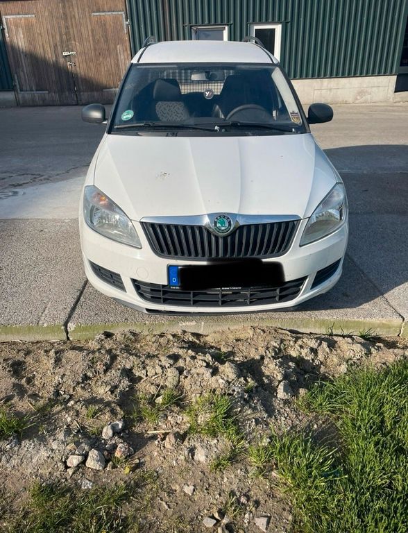 Skoda Praktik 2011