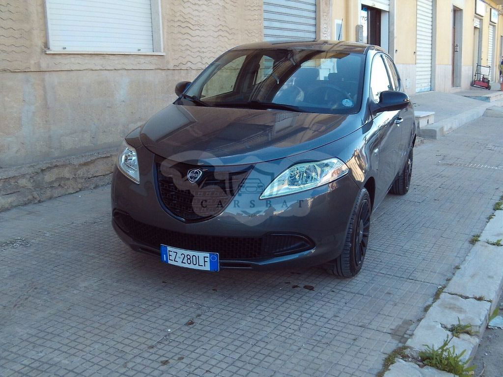 Lancia Ypsilon 2015