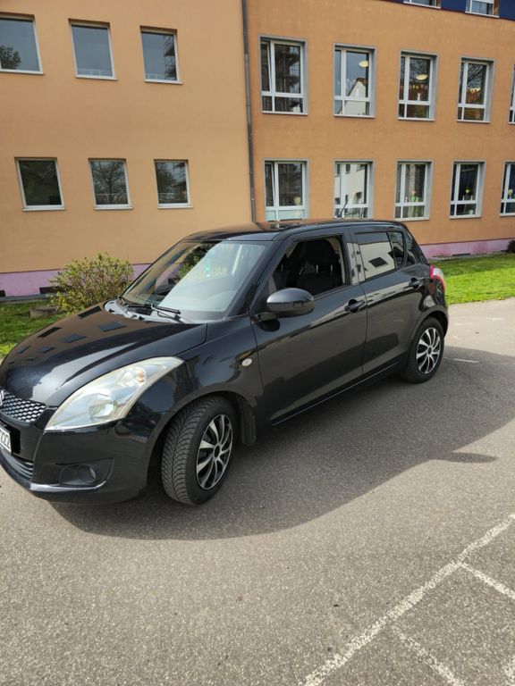 Suzuki Swift 2011