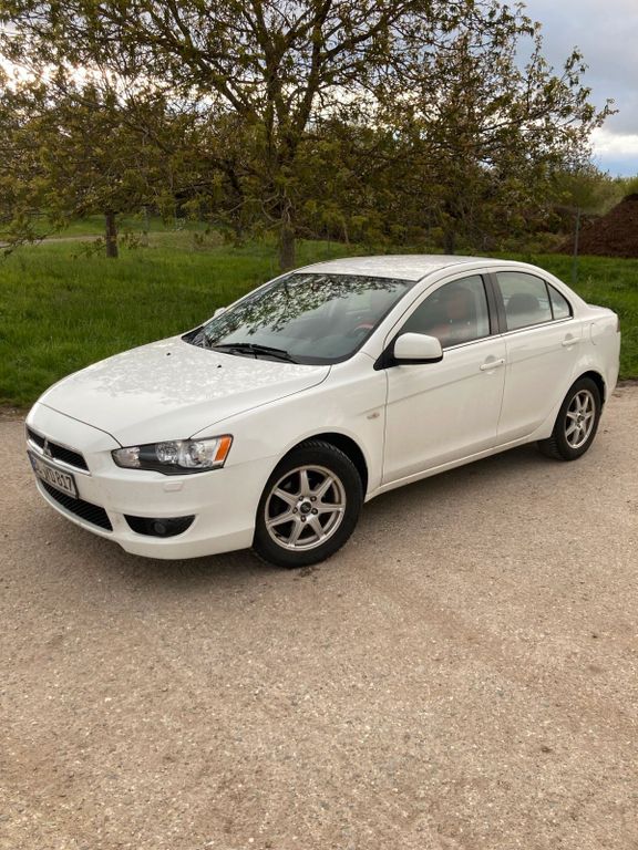 Mitsubishi Lancer 2011