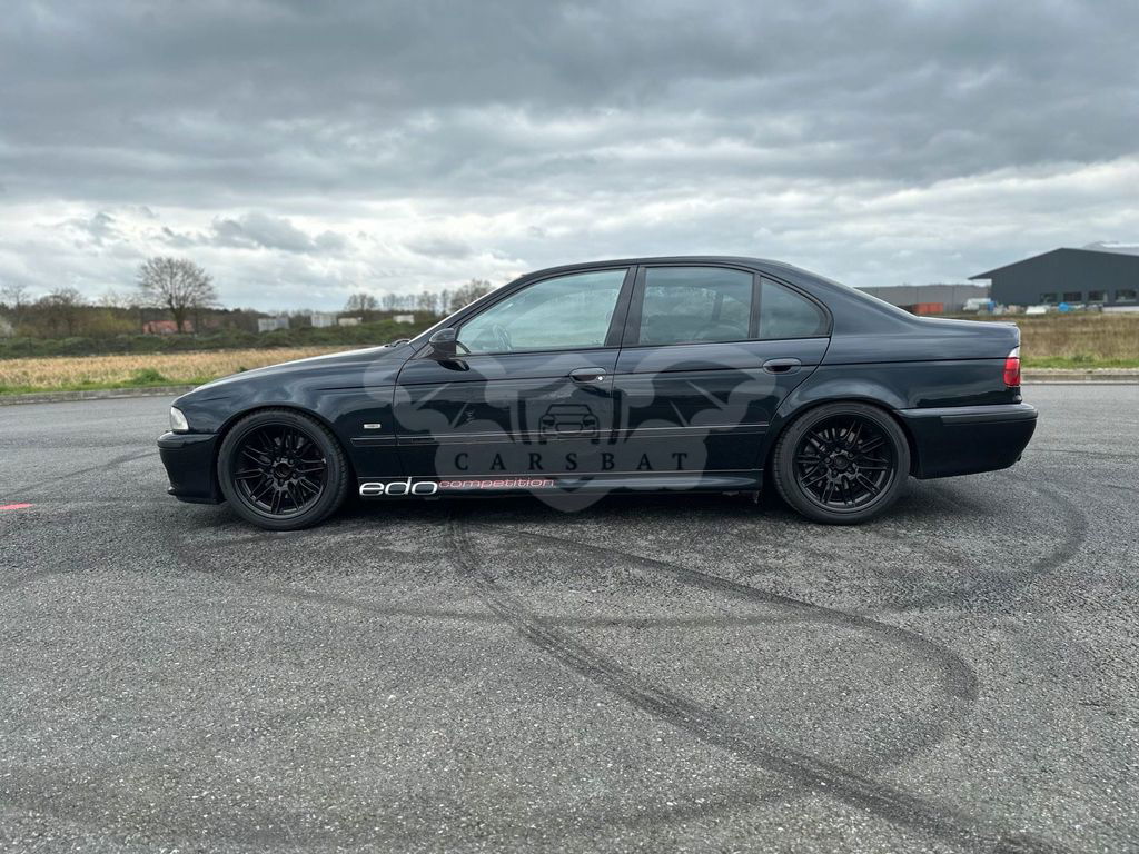 BMW M5 2000