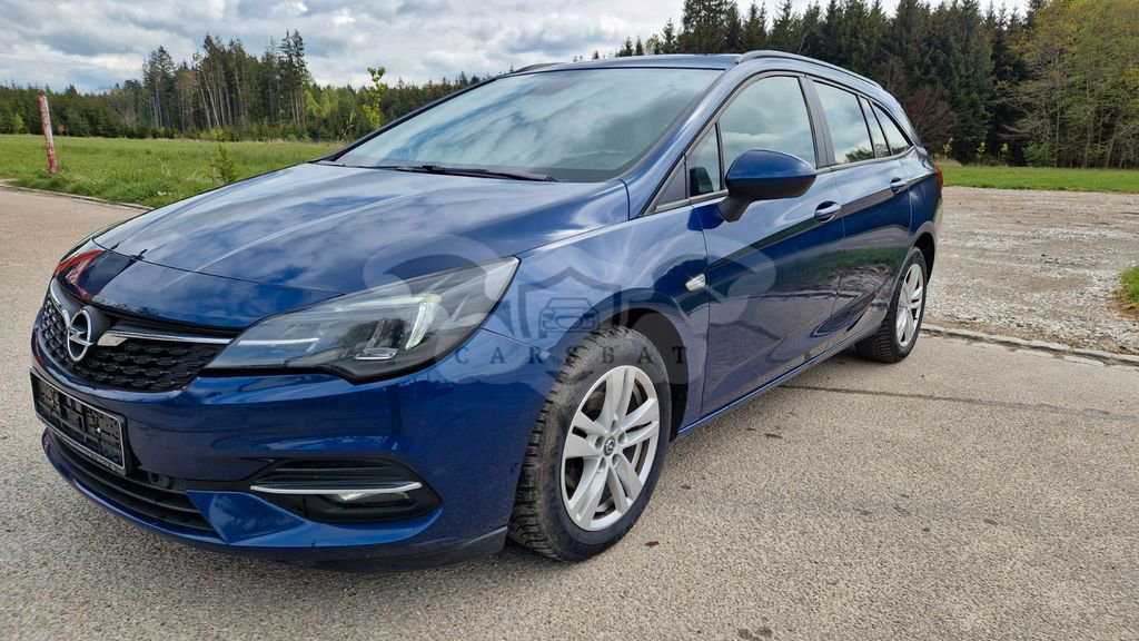 Opel Astra 2021