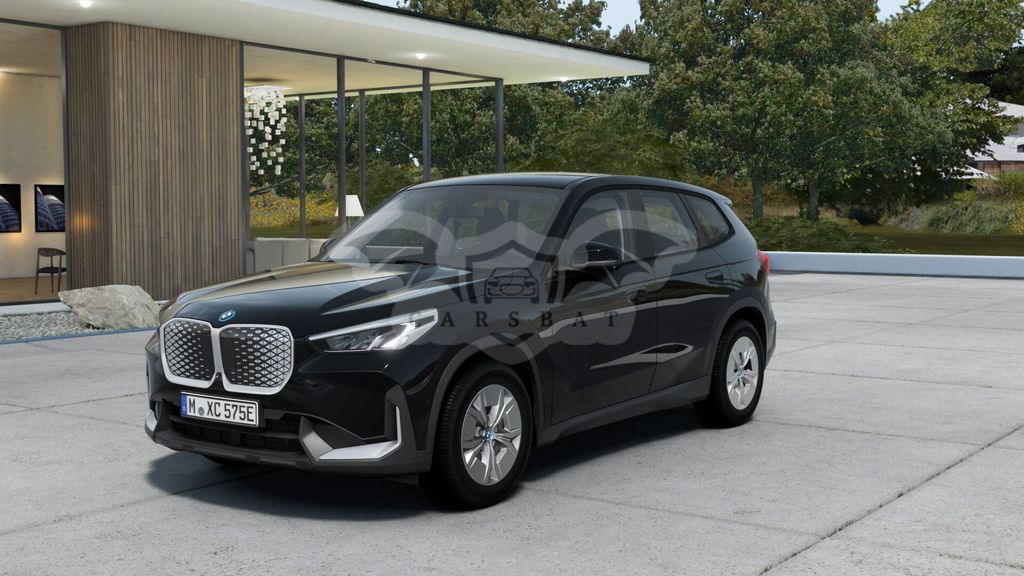 BMW iX1 2024