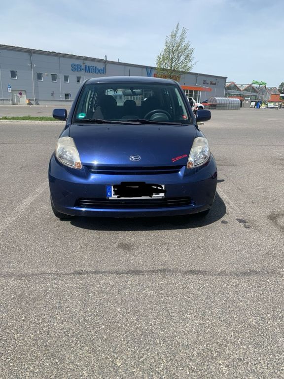Daihatsu Sirion 2005