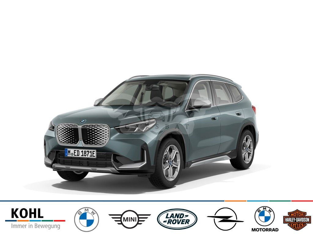 BMW iX1 2024