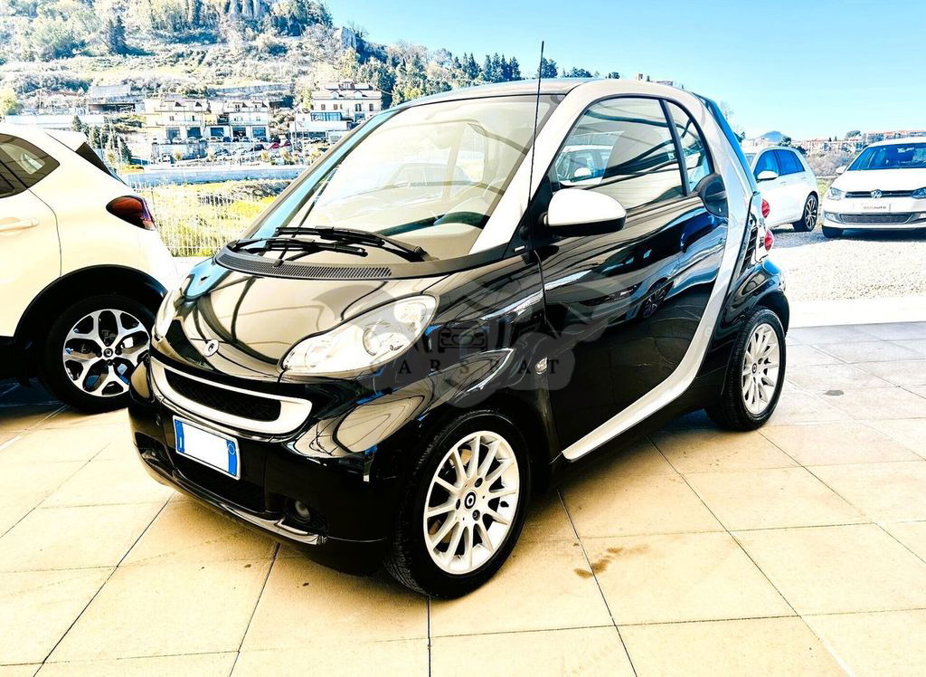 Smart Fortwo 2011