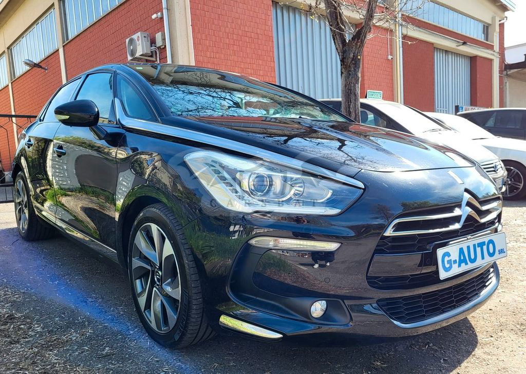 DS DS5 2013