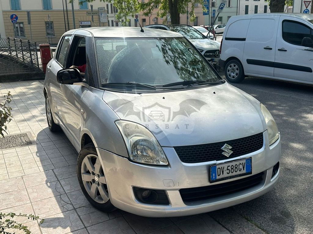 Suzuki Swift 2010