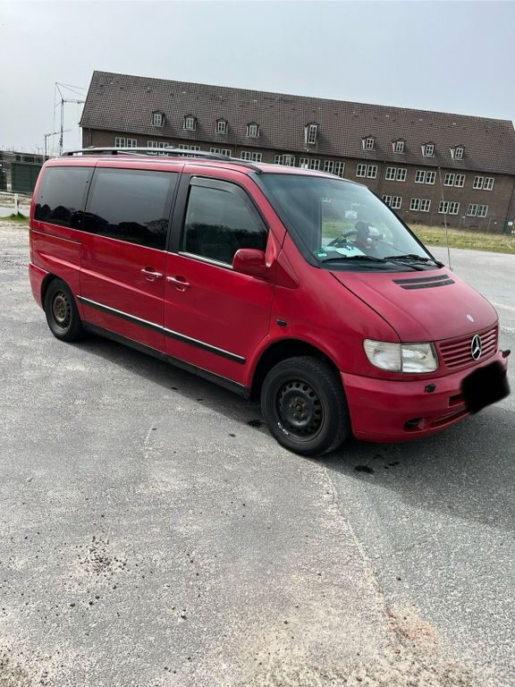 Mercedes-Benz V 220 2001