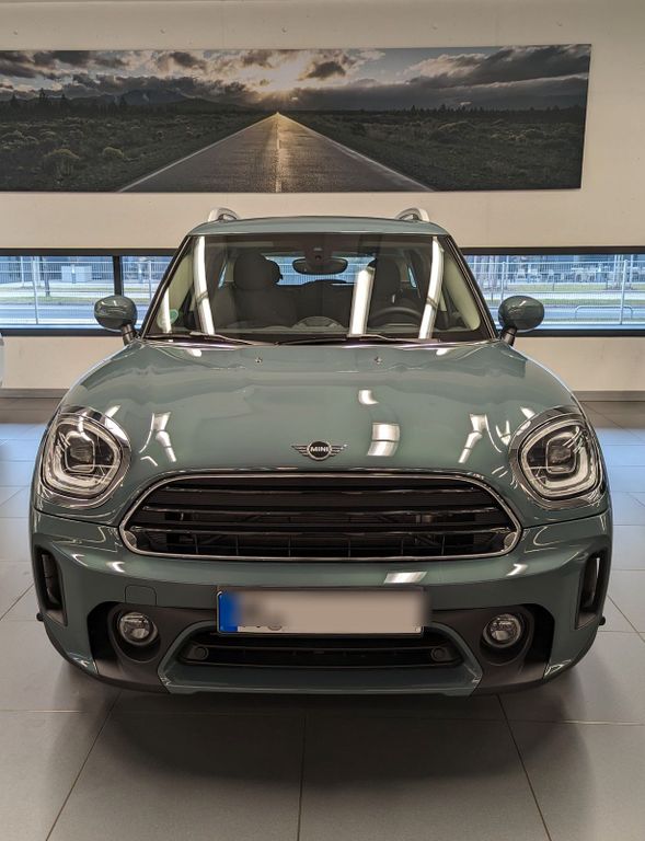 Mini One 2022