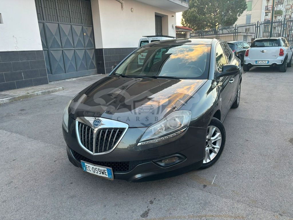Lancia Delta 2010