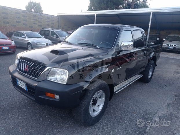 Mitsubishi L200 2003
