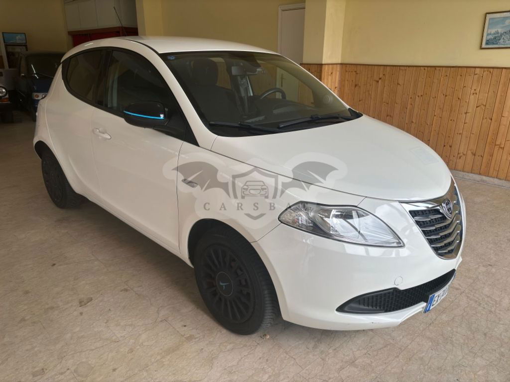 Lancia Ypsilon 2014