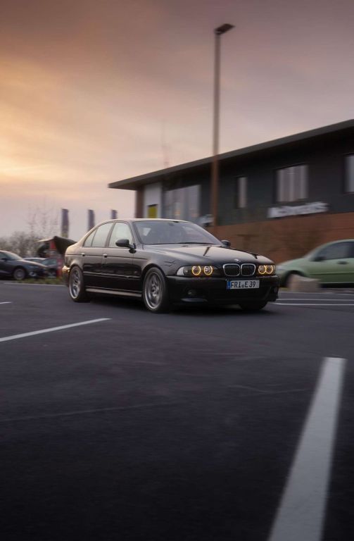 BMW M5 2000