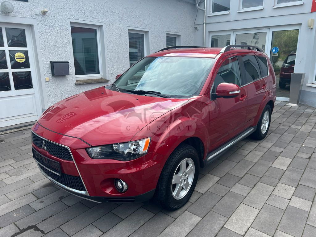 Mitsubishi Outlander 2011