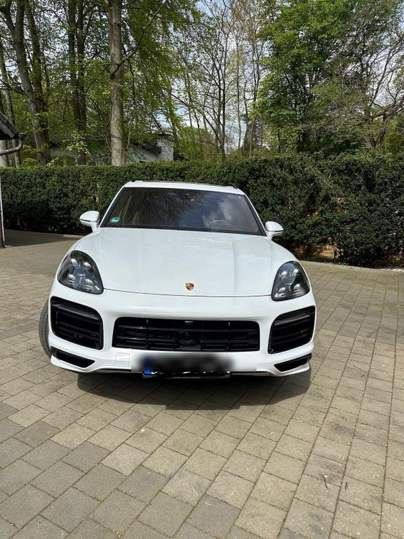 Porsche Cayenne 2020