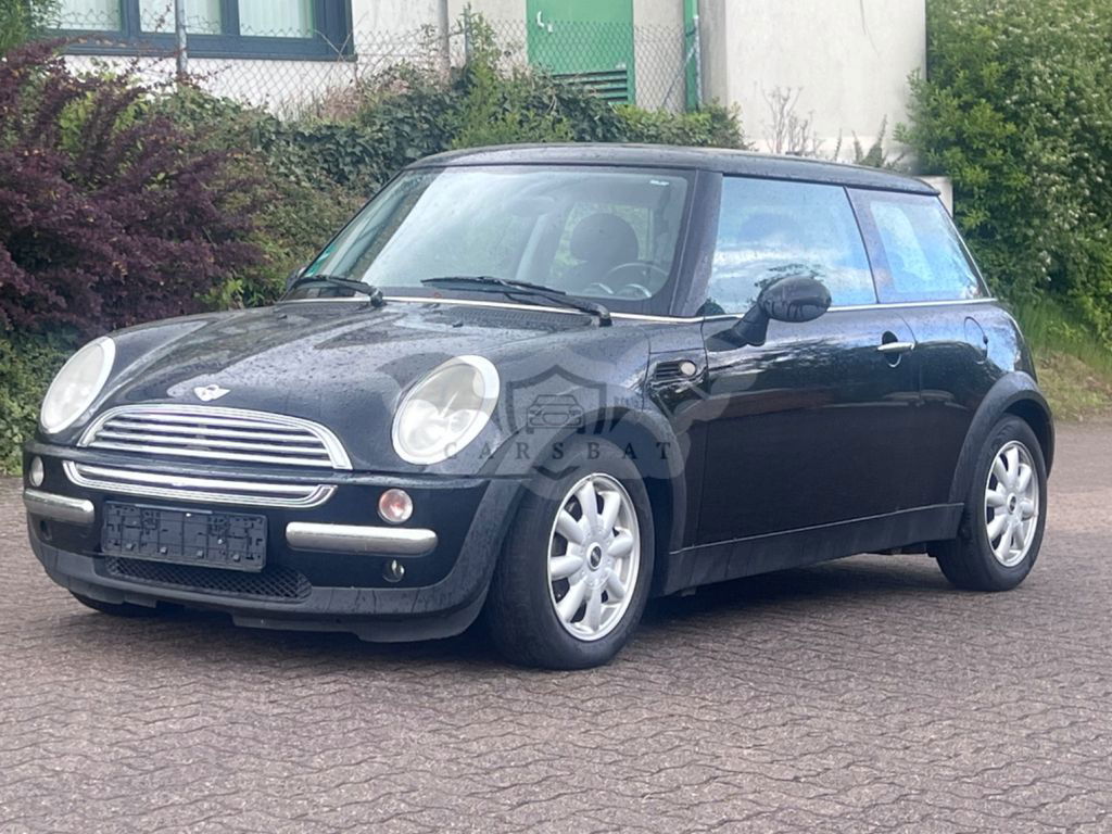 Mini One 2004