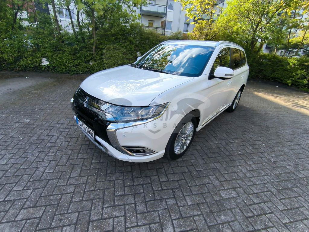Mitsubishi Outlander 2021