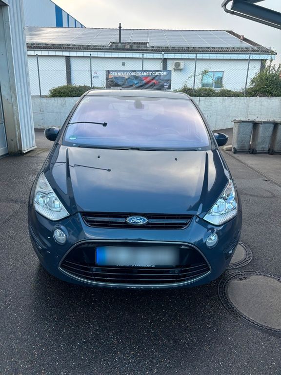 Ford S-Max 2012