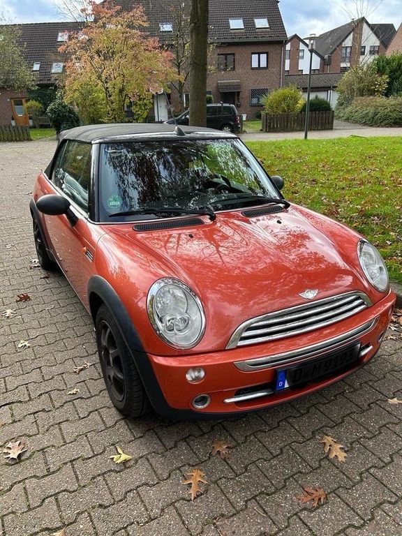 Mini Cabrio 2006