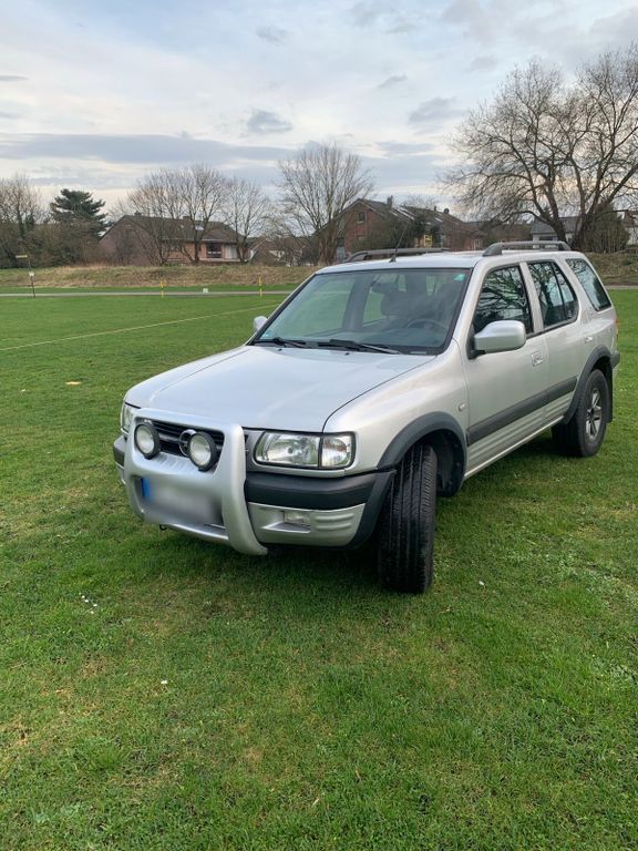 Opel Frontera 2002