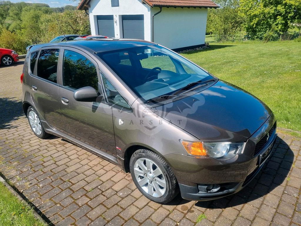 Mitsubishi Colt 2012