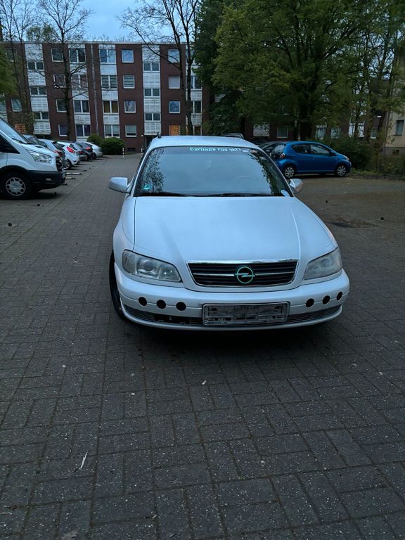 Opel Insignia 2003