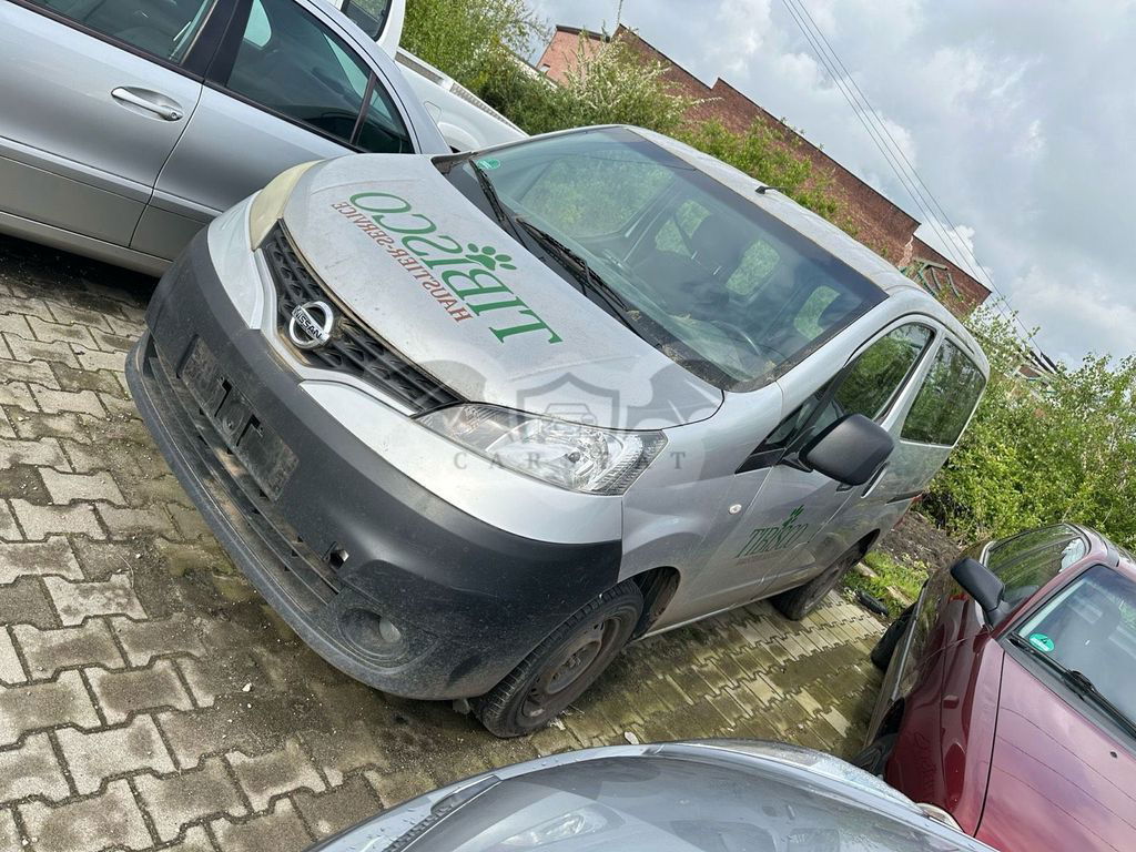 Nissan NV200 2012