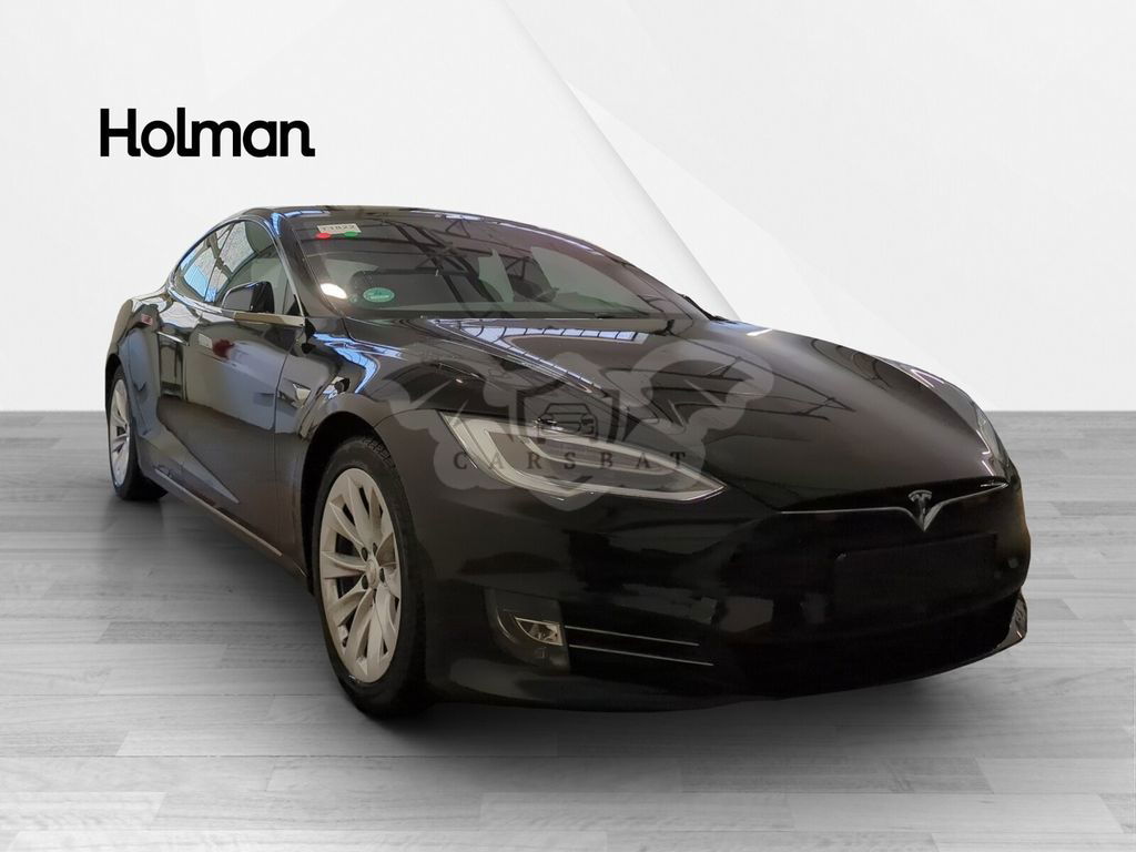 Tesla Model S 2020