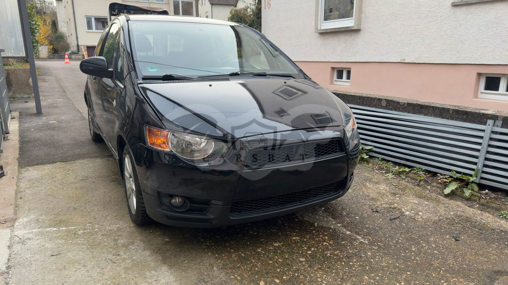 Mitsubishi Colt 2013