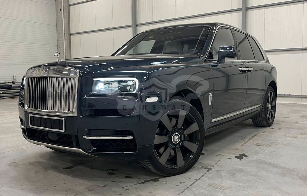 Rolls-Royce Cullinan 2021