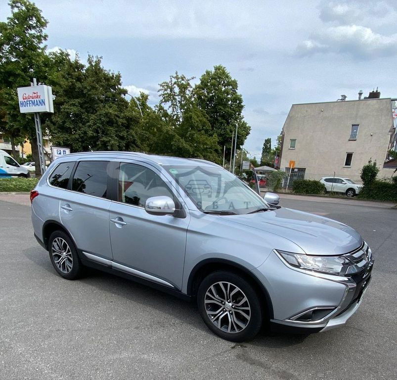 Mitsubishi Outlander 2016