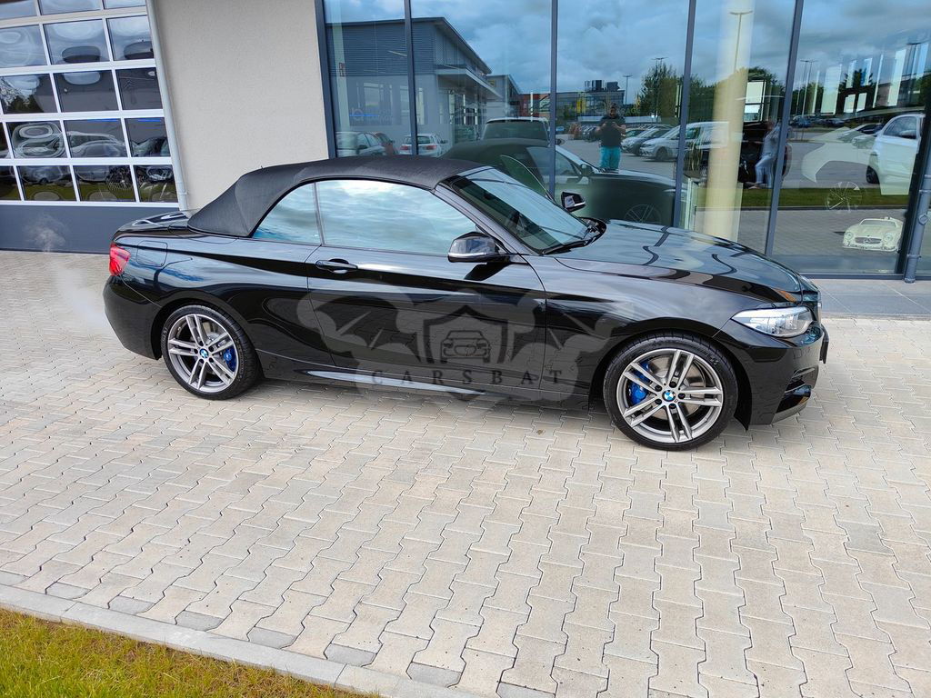 BMW 2 Series M240i 2021