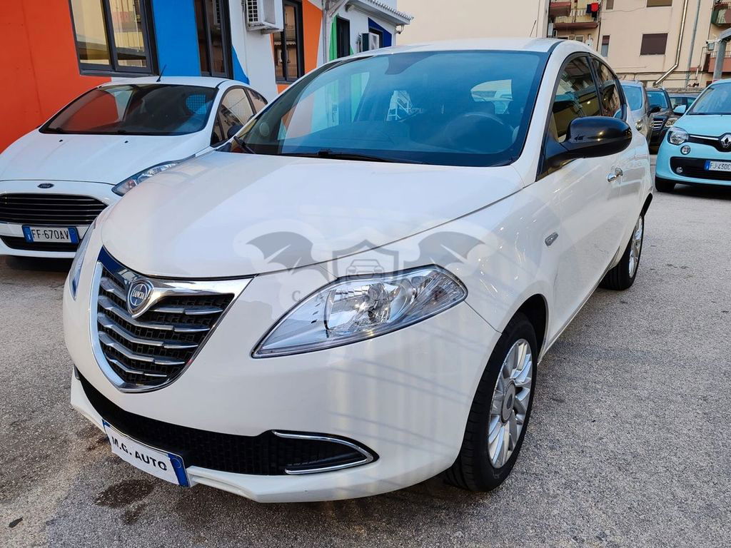 Lancia Ypsilon 2014